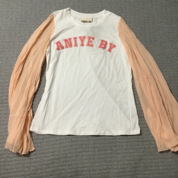 Aniye By Tops - Aniye By White Cotton Graphic Tee with Long Rippled Sleeves Size S